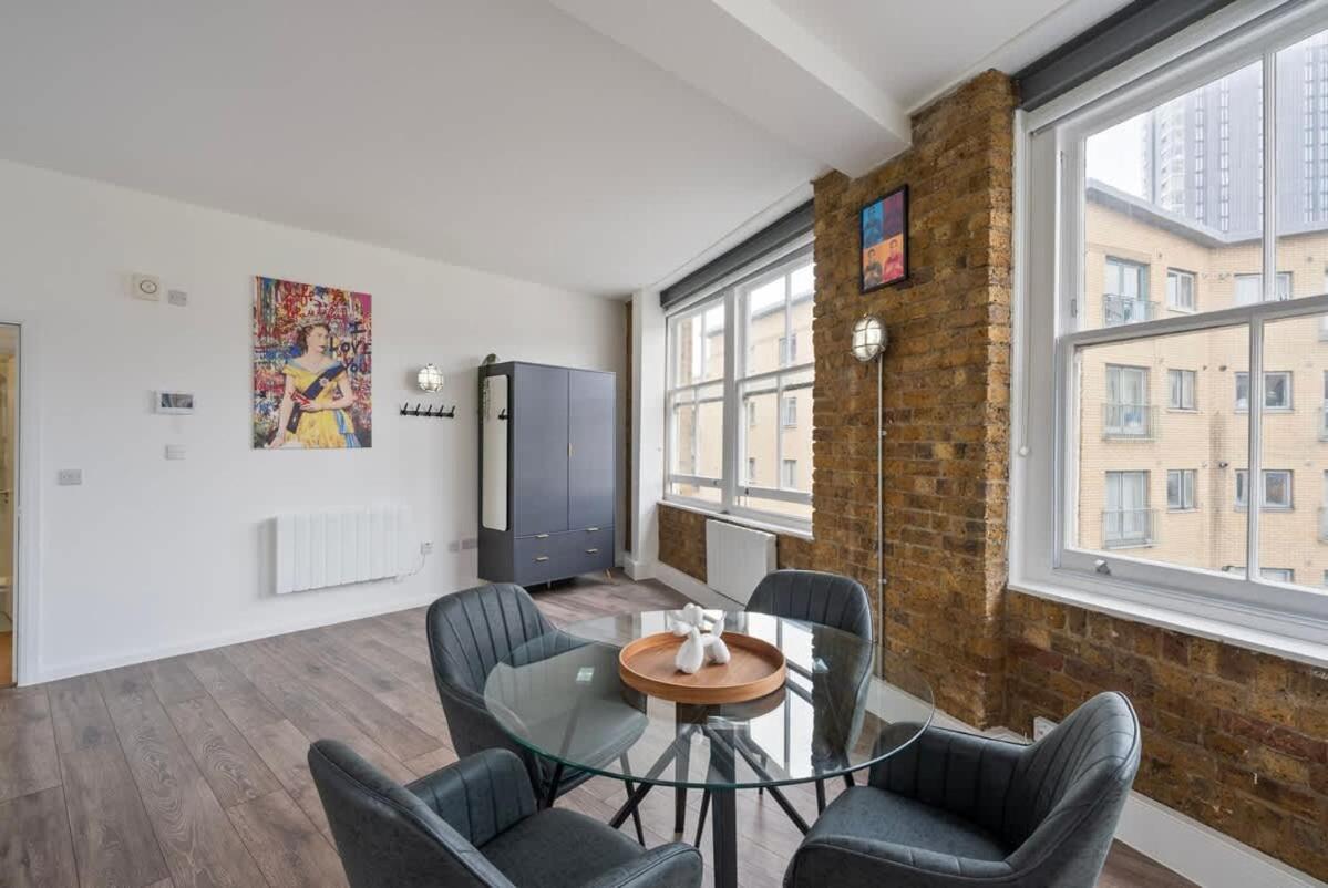 Holiday home Spacious & Bright Oasis In Old Street
